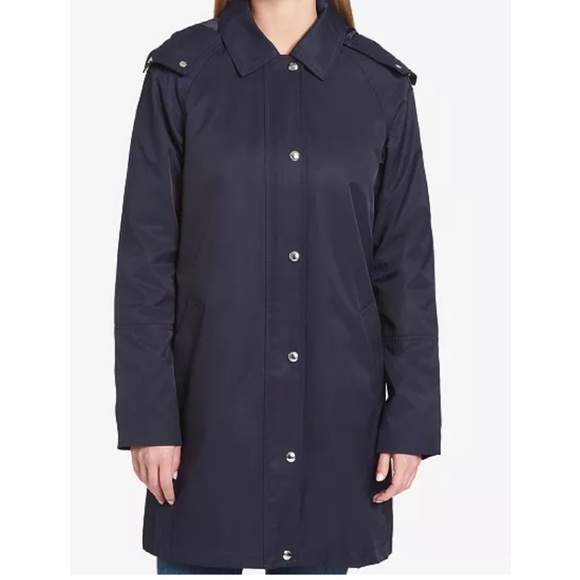 Tommy Hilfiger Jackets & Blazers - Tommy Hilfiger Women's Lined Rain Jacket - size L